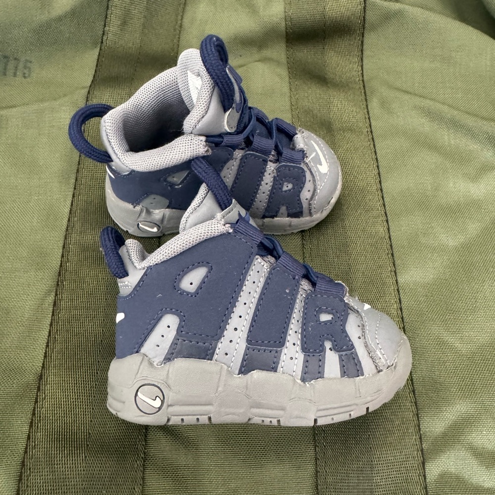 Toddler 3C gently used sneakers.